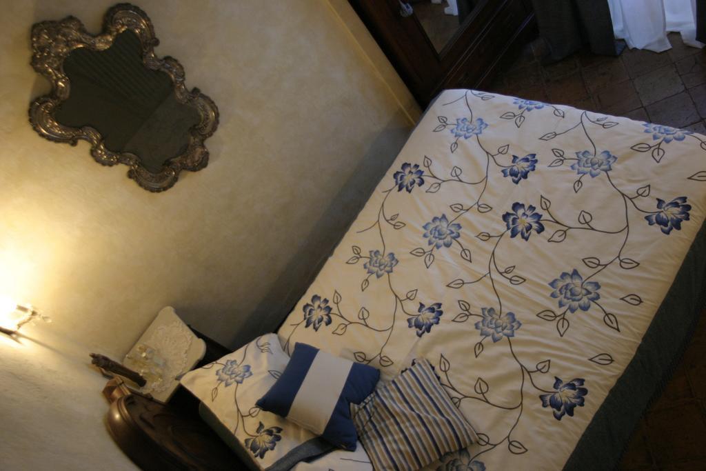 Bed and Breakfast Casa Nobile Tovo San Giacomo Zimmer foto
